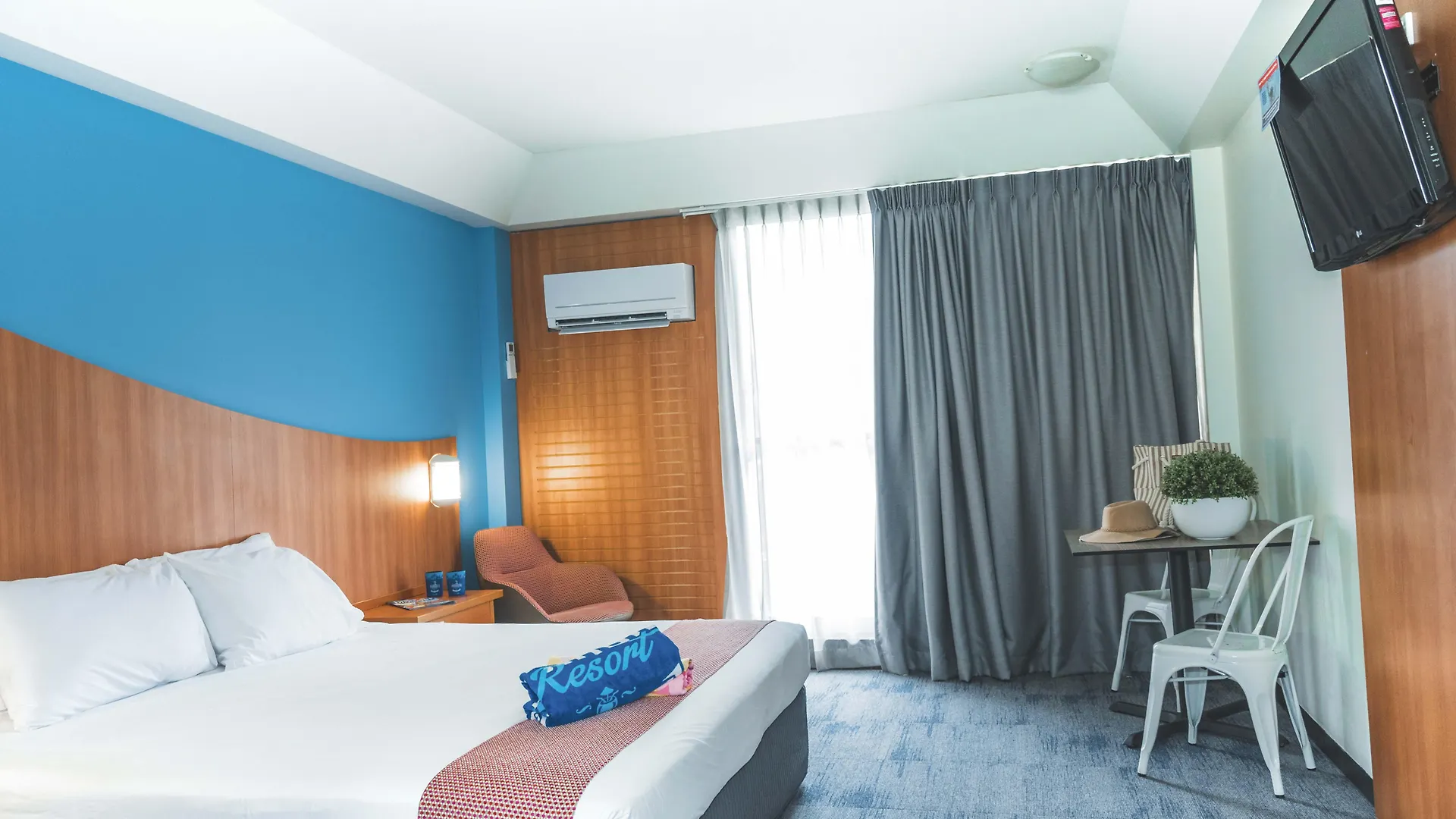 Paradise Resort Gold Coast 4*,